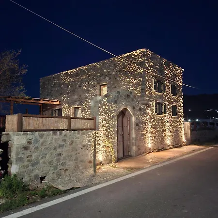Sole & Pietra Luxury Villa