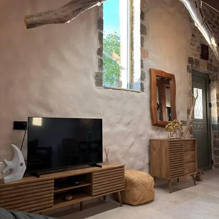 Sole & Pietra Luxury Villa