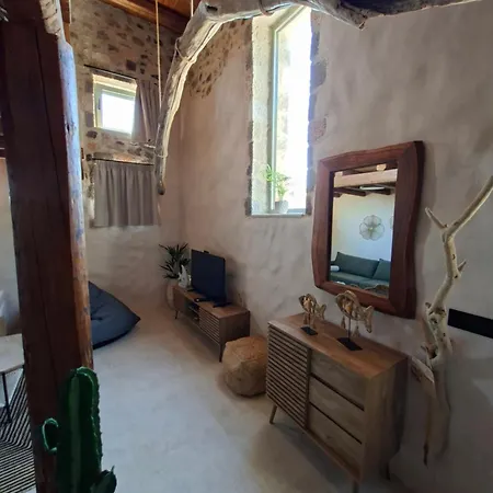 빌라 Sole & Pietra Luxury Linopotis